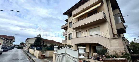 3 bedrooms Apartment in Ponsacco, Italy No. 20647 20