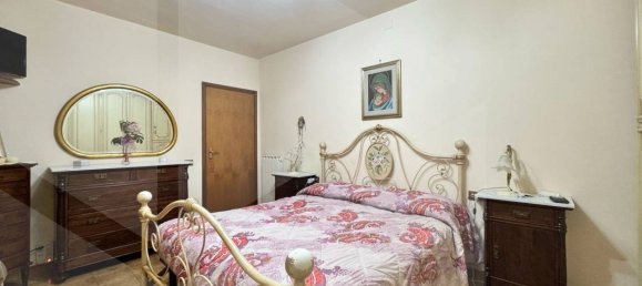 3 bedrooms Apartment in Ponsacco, Italy No. 20647 18