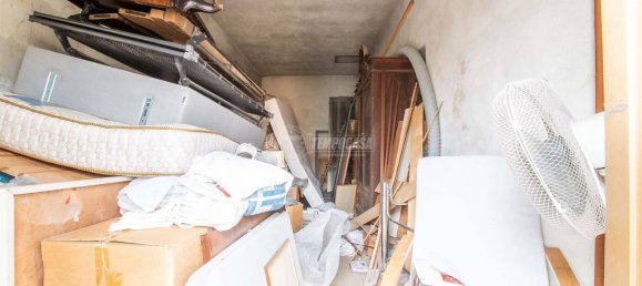 Apartamento de 3 dormitorios en Fenegrò, Italy No. 138429 9