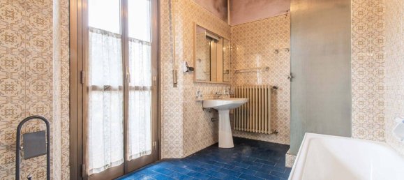 Apartamento de 3 dormitorios en Fenegrò, Italy No. 138429 5