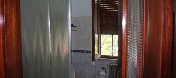 4 rooms Apartment in Villafranca in Lunigiana, Italy No. 169166 9