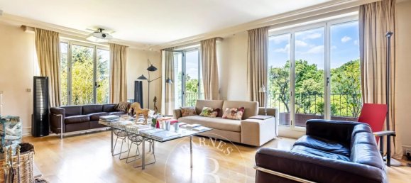 3 bedrooms Apartment in Boulogne-Billancourt, France No. 299095 13