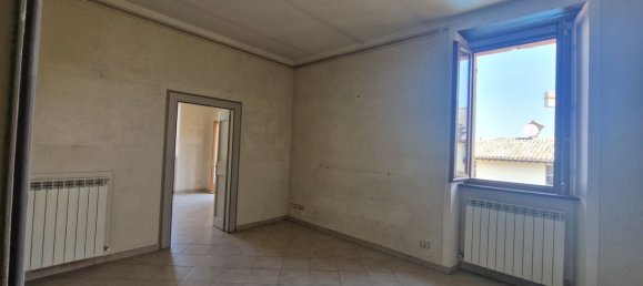 5 rooms Apartment in Spoleto, Italy No. 258061 23