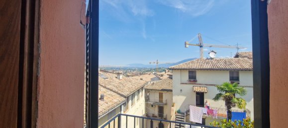 5 rooms Apartment in Spoleto, Italy No. 258061 31