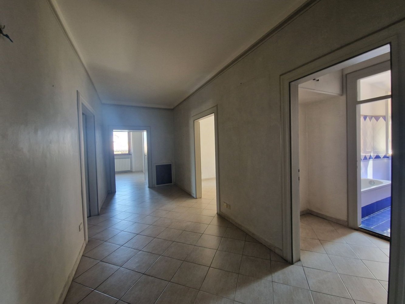 5 rooms Apartment in Spoleto, Italy No. 258061