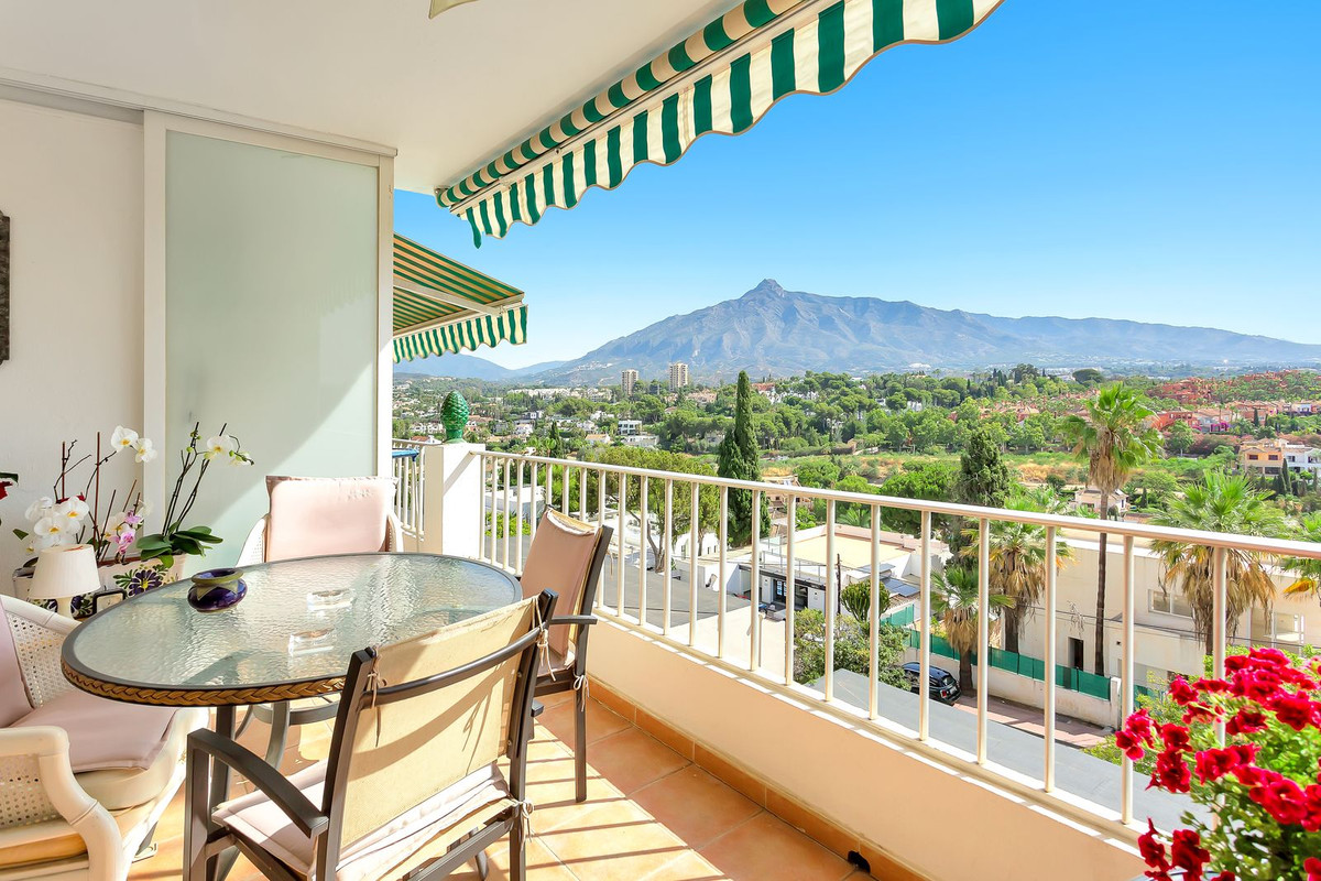Apartamento T3 em Marbella, Spain N.º 66845