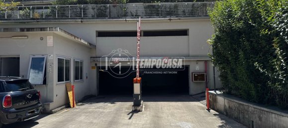  Garage in Rome, Italy No. 298997 10