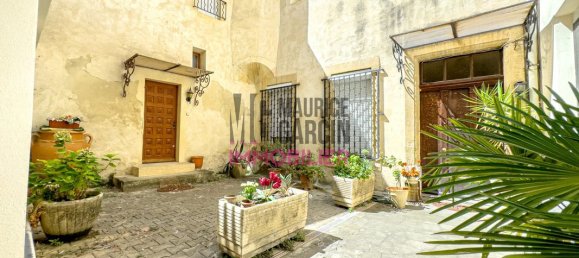 Apartamento de 5 dormitorios en Orange, France No. 338537 3