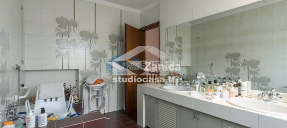 3 غرف نوم فيلا في Mozzo, Italy رقم 313204 17