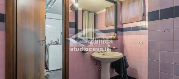 3 غرف نوم فيلا في Mozzo, Italy رقم 313204 25