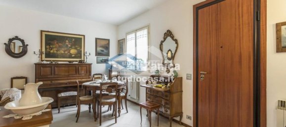 3 غرف نوم فيلا في Mozzo, Italy رقم 313204 4