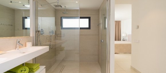 3 bedrooms Apartment in Fuengirola, Spain No. 60577 10