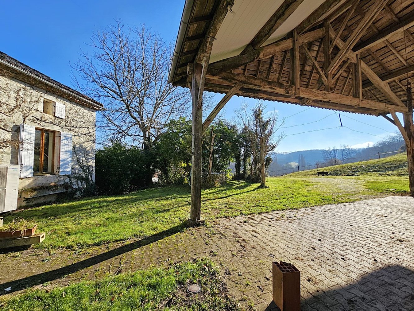 3 bedrooms Villa in Pujols, France No. 100735