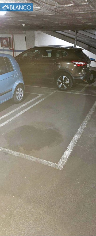  Parking in L'Hospitalet de Llobregat, Spain No. 140050