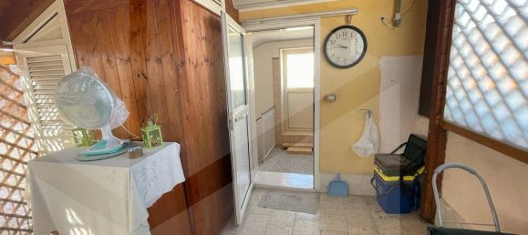 Apartamento de 3 habitaciónes en Manfredonia, Italy No. 28102 38