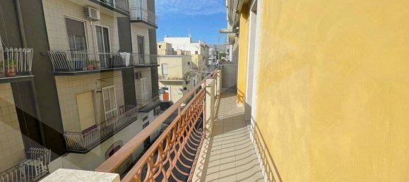 Apartamento de 3 habitaciónes en Manfredonia, Italy No. 28102 22