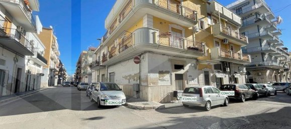 Apartamento de 3 habitaciónes en Manfredonia, Italy No. 28102 4