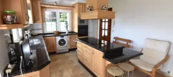 Дом с 5 спальнями в Бергондо, Испания № 139922 37