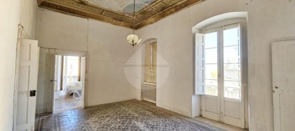 4 bedrooms Apartment in Palo del Colle, Italy No. 381730 11