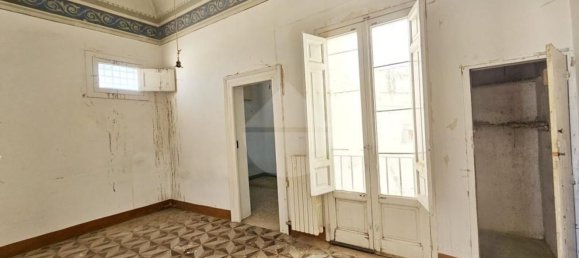 4 bedrooms Apartment in Palo del Colle, Italy No. 381730 5