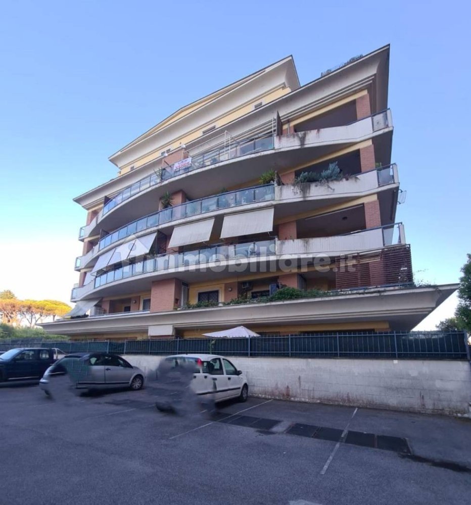 1 bedroom Apartment in Pomezia, Italy No. 274200