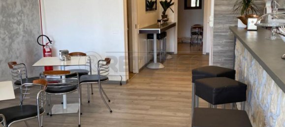 Gewerbliche Immobilie in Vicenza, Italy, Nr. 329069 3