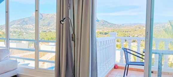 3 bedrooms Penthouse in Calpe, Spain No. 183748 5