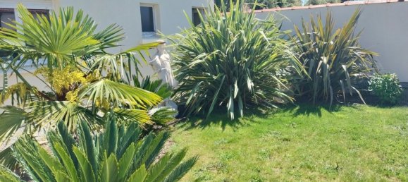 2 bedrooms House in Saint-Brevin-les-Pins, France No. 106770 8