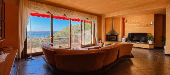 7-Zimmer Villa in Gardone Riviera, Italy, Nr. 8026 11