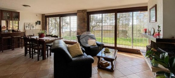 7-Zimmer Villa in Gardone Riviera, Italy, Nr. 8026 59