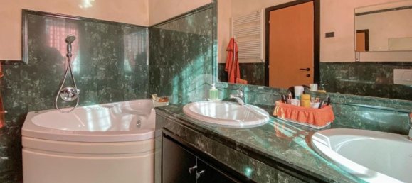 7-Zimmer Villa in Gardone Riviera, Italy, Nr. 8026 50