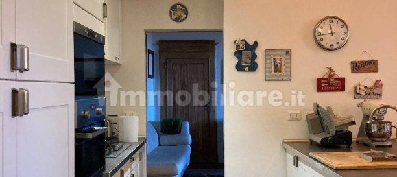 4 Schlafzimmer Wohnung in Bologna, Italy, Nr. 357736 5