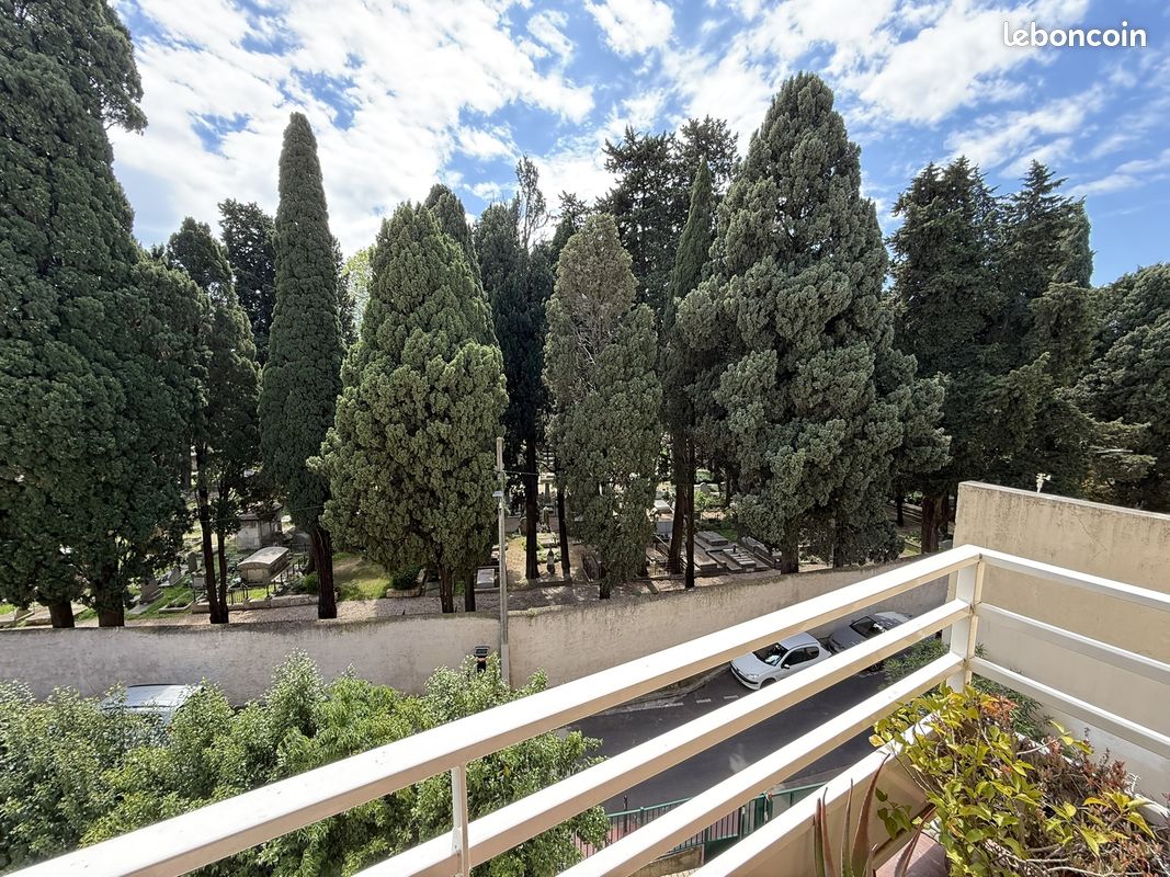 2 bedrooms Apartment in Montpellier, France No. 337210