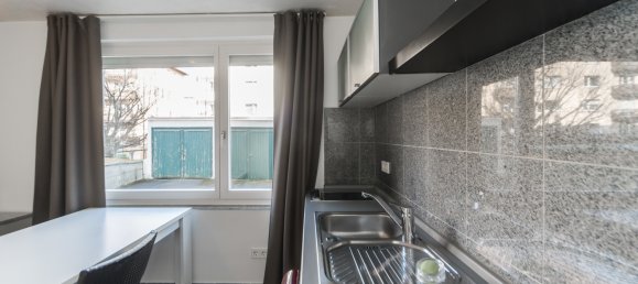 Estúdio em Stuttgart, Germany N.º 53140 8