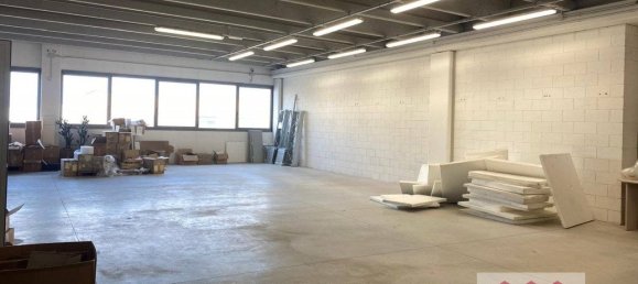  عقار تجاري في Vicenza, Italy 238متر مربع رقم 326162 7