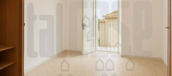 3 bedrooms Villa in Messina, Italy No. 360970 5