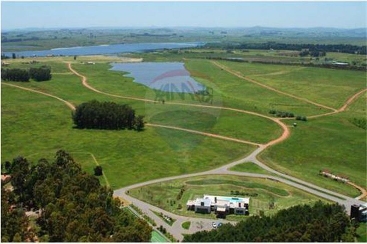  Land in Maldonado, Uruguay No. 14269