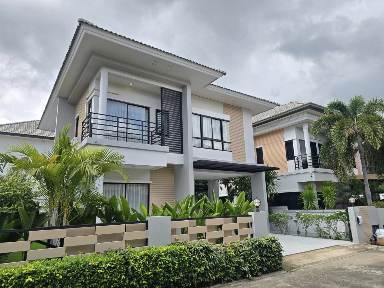 3 bedrooms House for sale in Pattaya, Chonburi, Eastern Thailand, Thailand № 69877