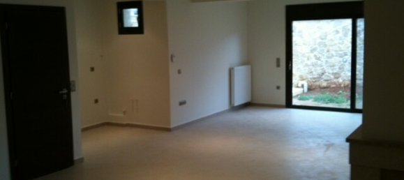 289m² Property in Athens, Greece No. 3425 4