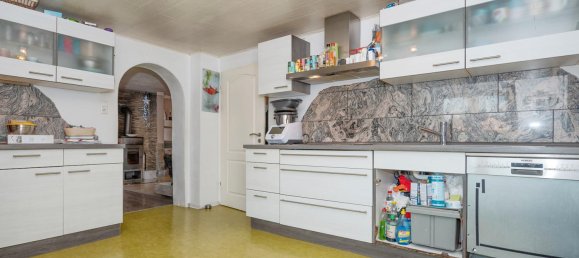 5 bedrooms House in Passau, Germany No. 182057 7