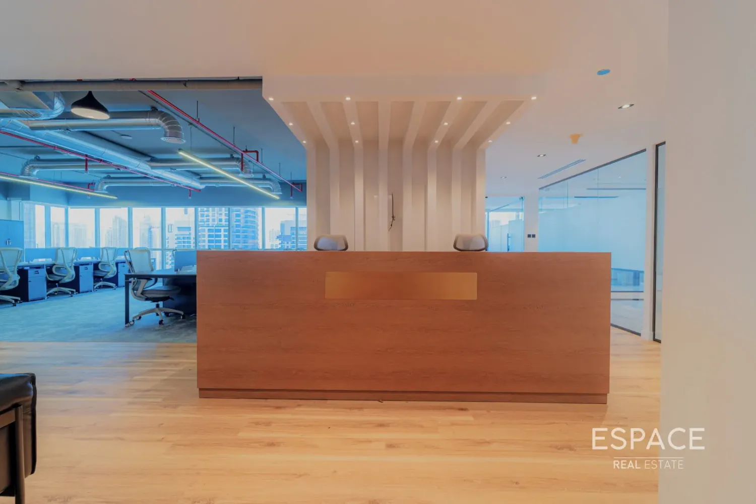 Офис 248м² в Джумейра Лейк Тауэрс, ОАЭ № 108466