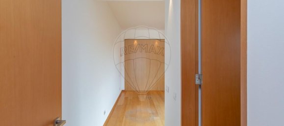 4 bedrooms Villa in Cascais, Portugal No. 46372 28