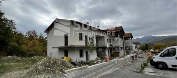 3 rooms Apartment in Firenzuola, Italy No. 191993 16