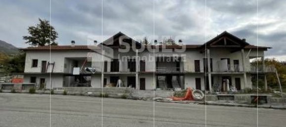 3 rooms Apartment in Firenzuola, Italy No. 191993 11