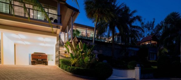 5 bedrooms Villa in Phuket, Thailand No. 5913 17