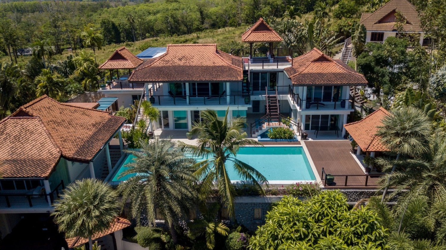 5 bedrooms Villa in Phuket, Thailand No. 5913