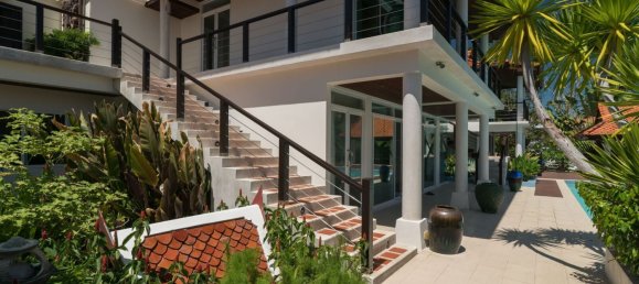 5 bedrooms Villa in Phuket, Thailand No. 5913 12
