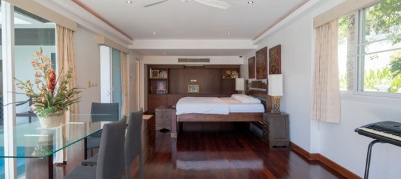 5 bedrooms Villa in Phuket, Thailand No. 5913 22