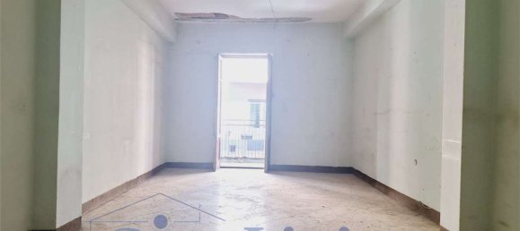 3-salle Maison à Palermo, Italy No. 286163 9