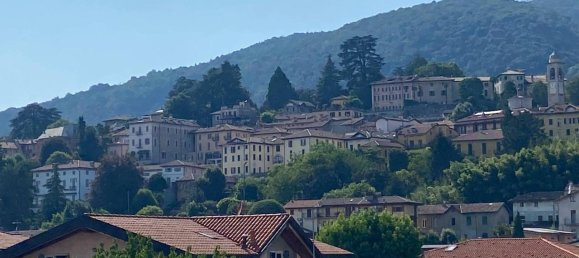 Apartamento de 4 divisões em Erba, Italy N.º 108802 3